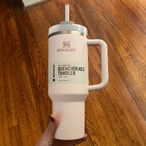 Stanley Cup 40oz light pink